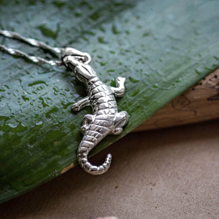 925 Sterling Silver Crocodyle Necklace (Crocodylus acutus) to support conservation