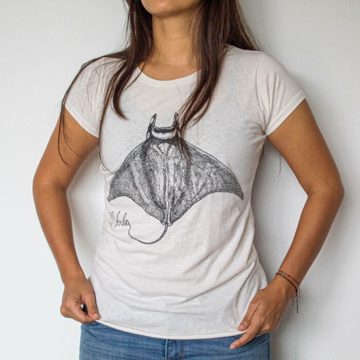 women apparel t-shirt with a mobula ray to support local artisans of costa rica and marine conservation